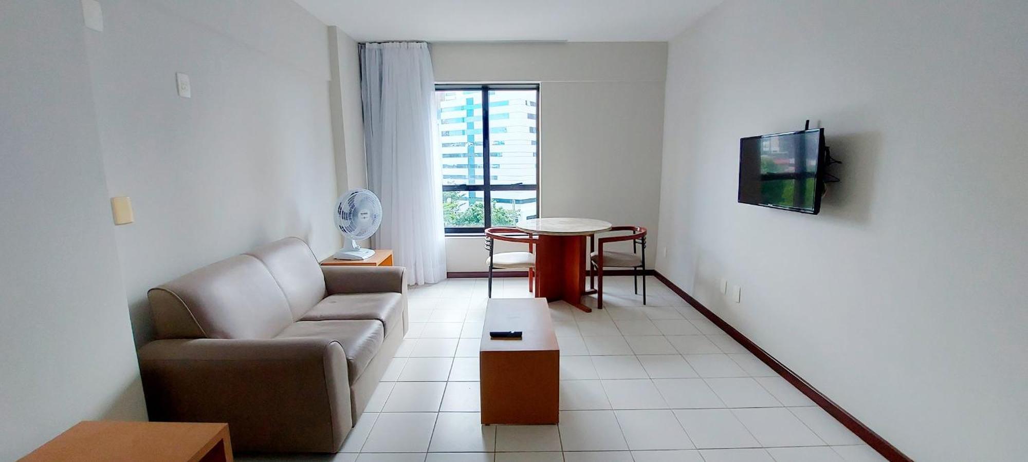 Car - Condominio Edificio Express Flat